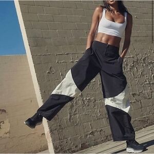 NWOT FP movement hi five pants sz lrg